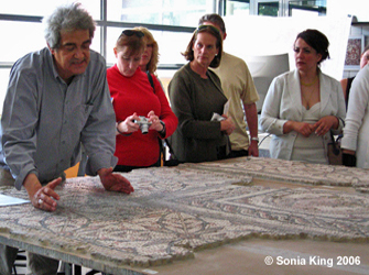 Mosaic workshop in France with Sonia King